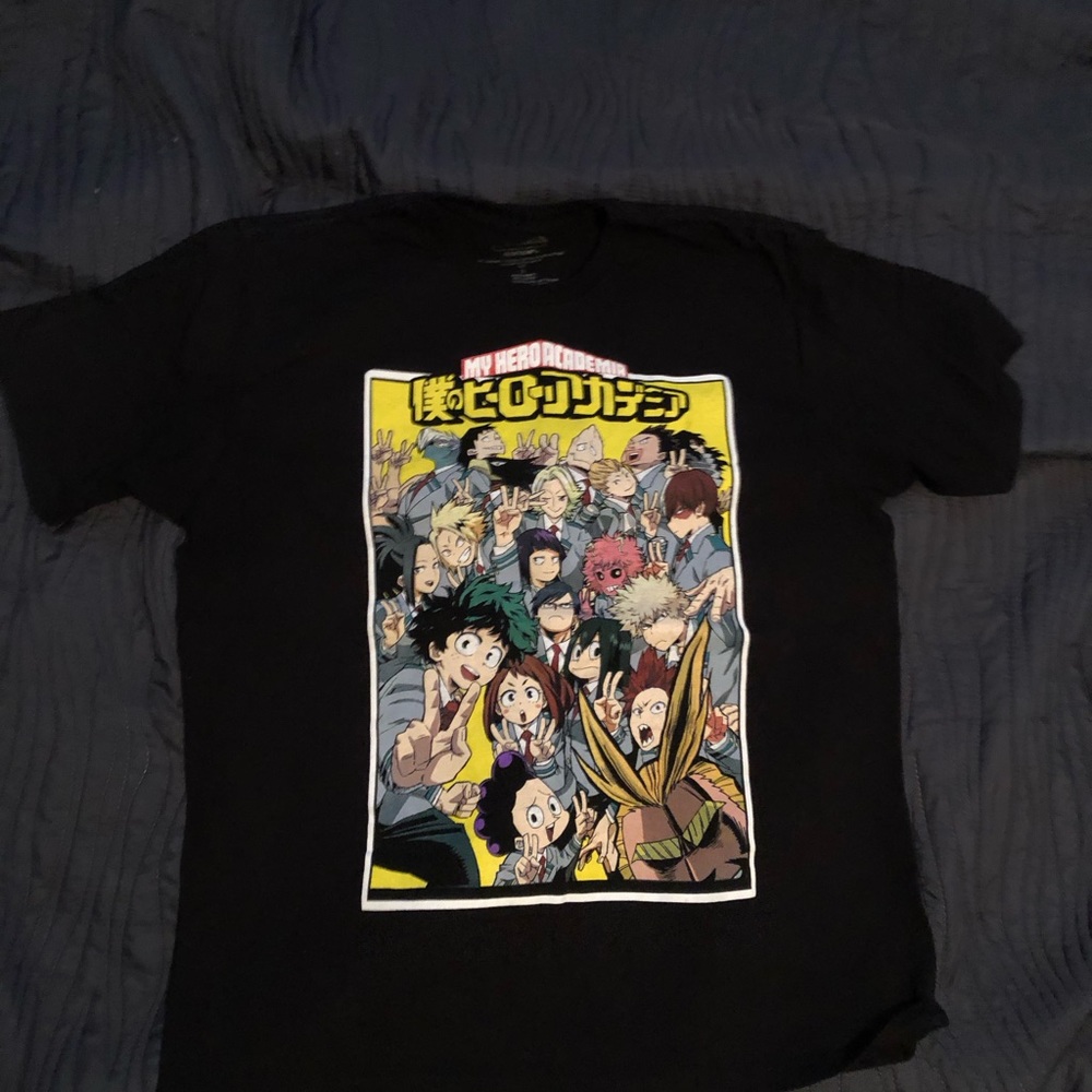 My Hero Academia Tee Size L